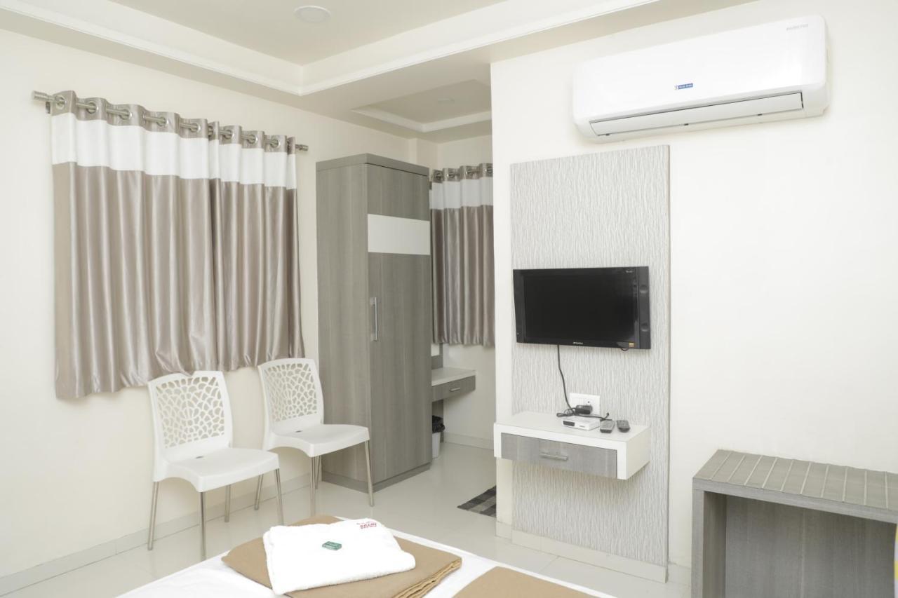 Hotel Lotus Chandrapur Dış mekan fotoğraf