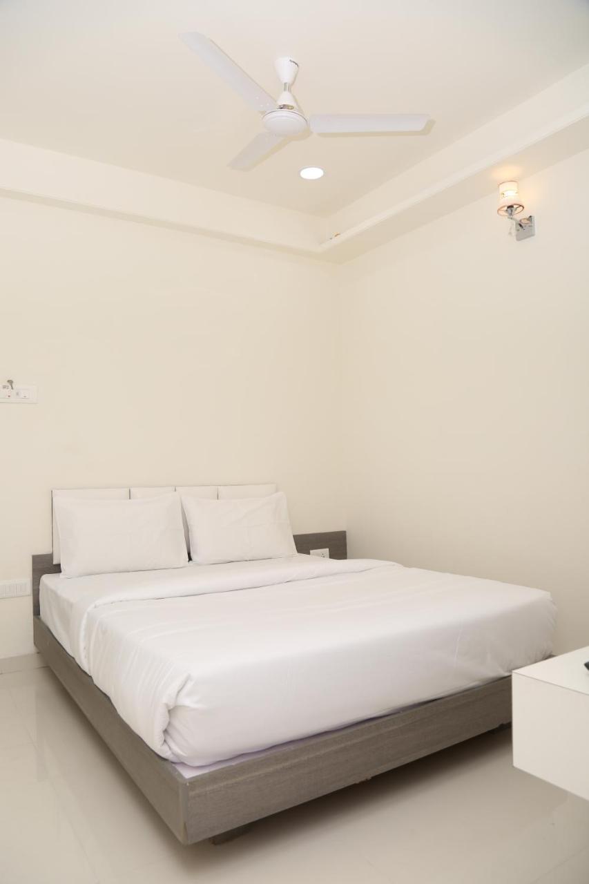 Hotel Lotus Chandrapur Dış mekan fotoğraf