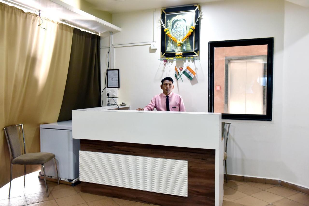 Hotel Lotus Chandrapur Dış mekan fotoğraf